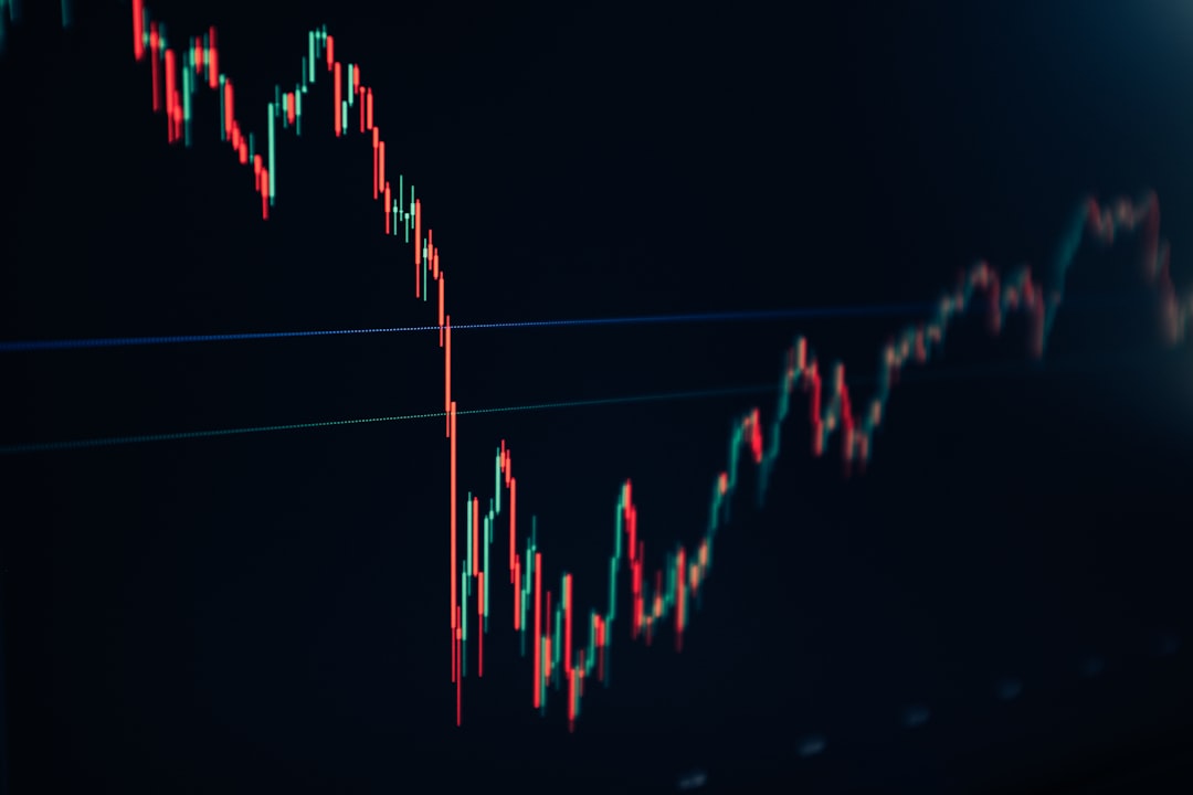 二手车质保方案对比：第三方延保与厂家质保的差异分析