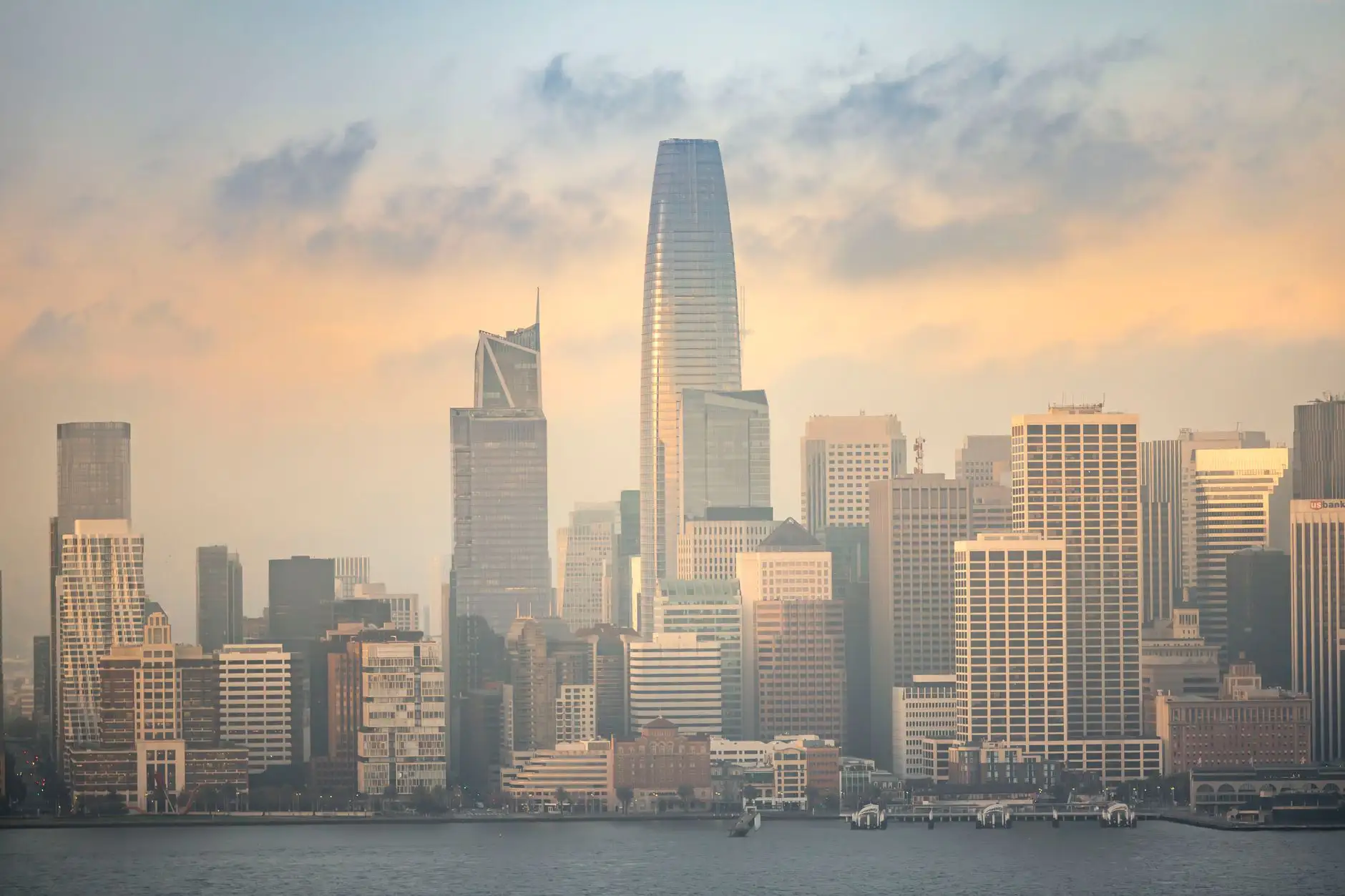 2025年新车延保行业最新政策调整与市场影响分析